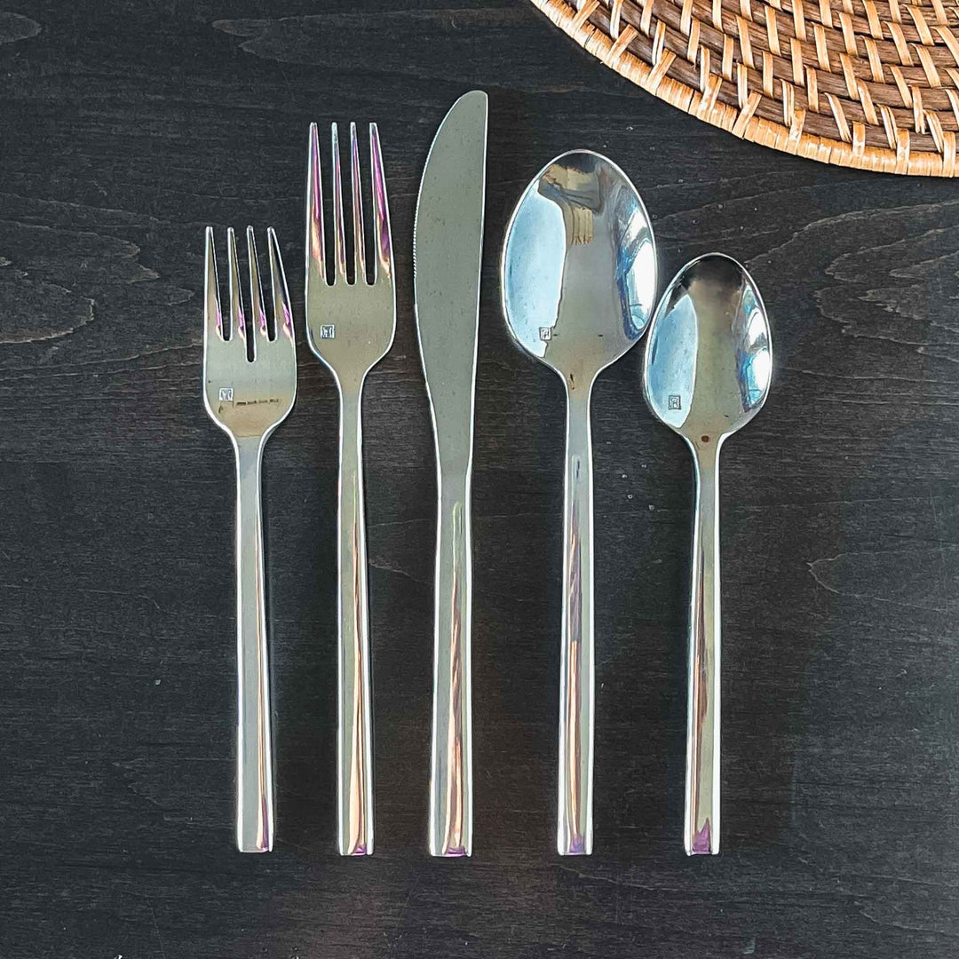 Aiden Flatware 5 Piece Place Setting