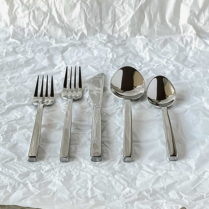 Aiden Flatware 5 Piece Place Setting